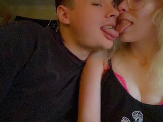 Еротичний відеочат kinkycouple420