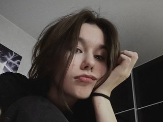 Еротичний відеочат KiraTwinkie