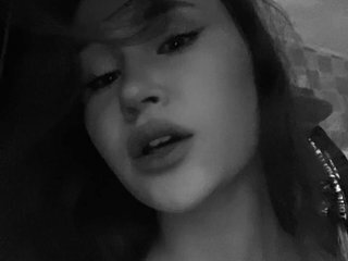 Еротичний відеочат KiraVixen