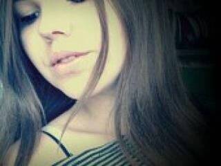 Еротичний відеочат kisszkissaa