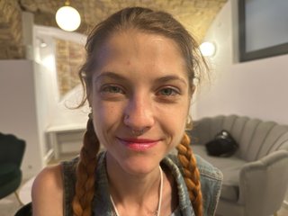 Еротичний відеочат kittycaitlin