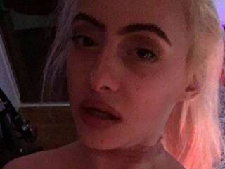 Еротичний відеочат Kittyisabelle