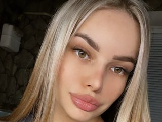 Еротичний відеочат Klubnika13