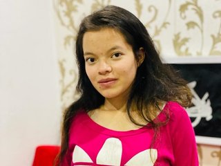 Еротичний відеочат koonny-loor1