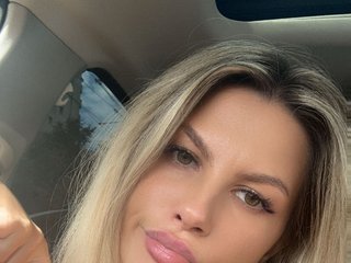 Еротичний відеочат KristalJessika