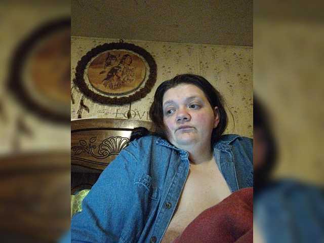 Скріншоти передачі AvivaJune