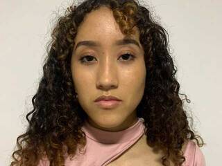 Еротичний відеочат KyleLloyd