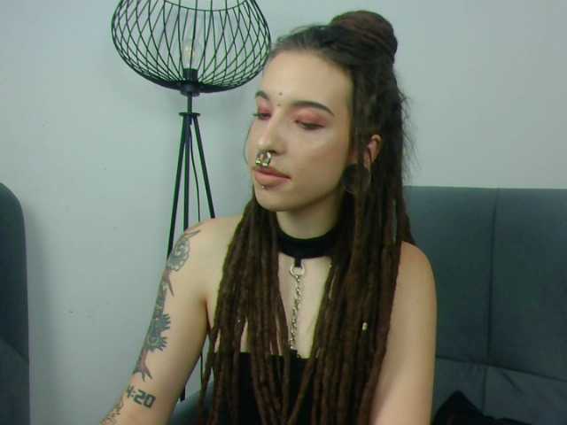 Скріншоти передачі KylieDevis