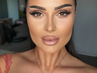 Еротичний відеочат KylieSpicey