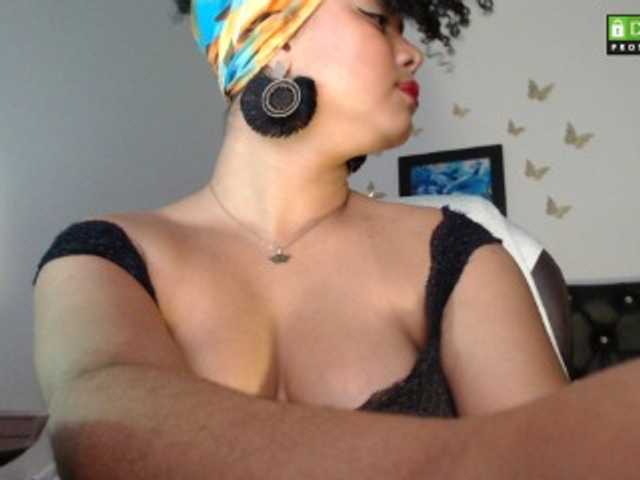 Фотографії LaCrespa GOALLL!!! SHOW FUCK PUSSY WET LATINGIRL @499 #sexy #ebony #bigdick #bigass #new #bigtitis #squirt #cum #hairypussy #curly #exotic 2000 750 1250 1250