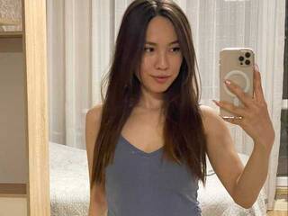 Еротичний відеочат MiaLionade