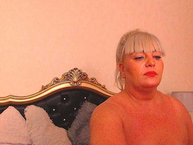 Скріншоти передачі LadyMelanieBBW