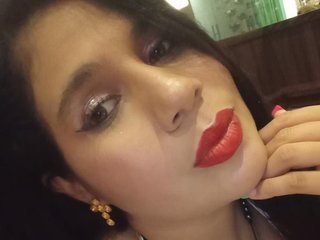 Еротичний відеочат LaraaCroft