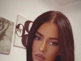 Еротичний відеочат LaraShaw