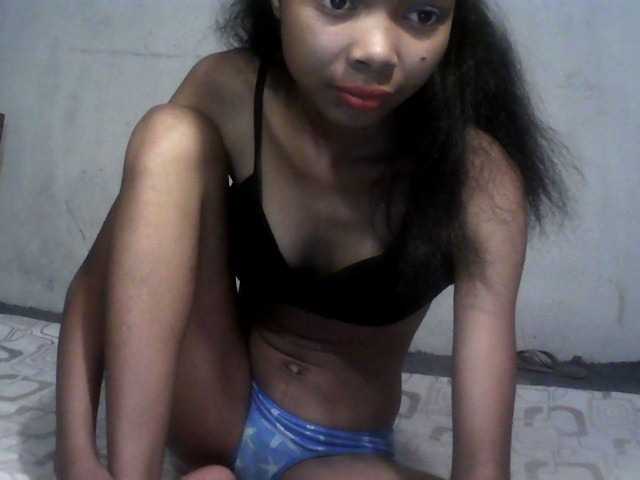 Скріншоти передачі Laryose