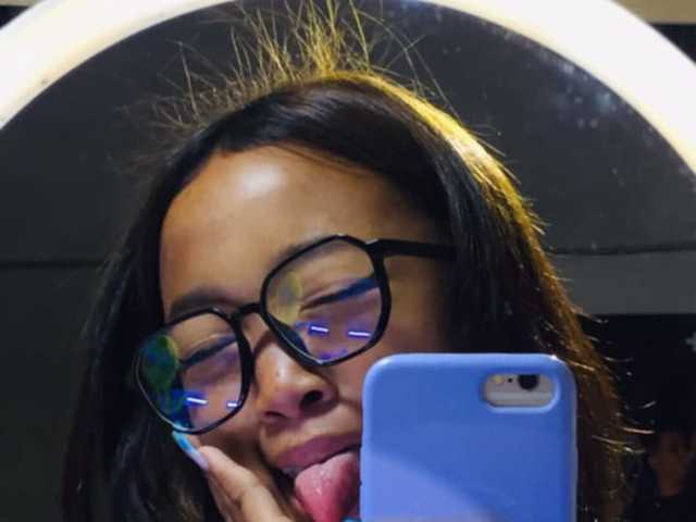 Фото профілю Laura1881