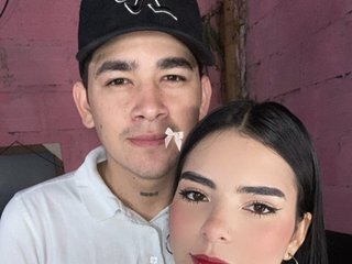 Еротичний відеочат LauraAndKevin