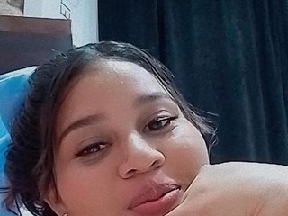 Еротичний відеочат LauraBree