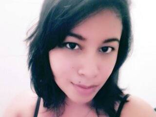 Еротичний відеочат LauraHawkes