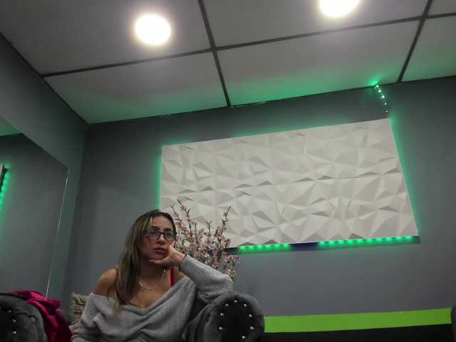 Скріншоти передачі LaurenBlonde