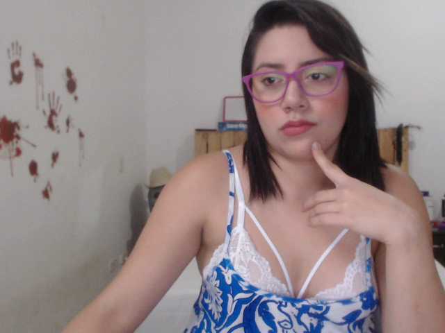 Фотографії LaurenJohnsom LUSH ON, Pvt MAKE ME #cum #squirt GOAL 1°Boobs with oil 2°Blowjob, Play with my warm pussy, 3°Twerk 4°Hitachi time in doggy, 5°Strip show with erotic song, I love it vibes of #lovense #anal at 6° and #squirt in the last goal 7