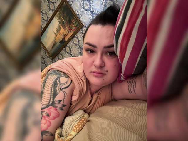 Hey guys!:) Goal- #Dance #hot #pvt #c2c #fetish #feet #roleplay Tip to add at friendlist and for requests!