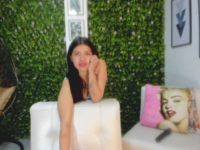 Скріншоти передачі LeahScott