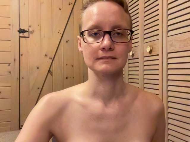 Фотографії LeahWilde Topless yoga time!- keep in mind lurkers will be banned, if you can't tip you can't stay