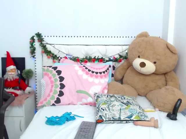 Скріншоти передачі LeaQueen