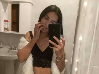 Еротичний відеочат LeaSmiith