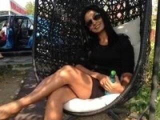 Еротичний відеочат leelooo