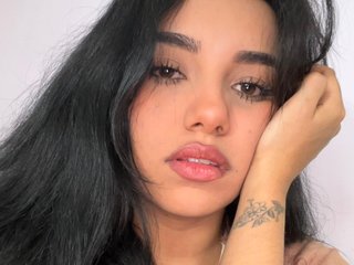 Еротичний відеочат LennahDavies