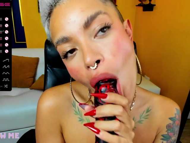 Фотографії leticiabonett wanna see me fucking my asshole? anal show at goal ♥ #anal #pussy #latina #squirt #tattoos #lovense #spanks #dildo #deepthroat #blowjob