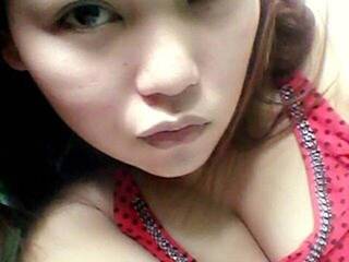 Еротичний відеочат xAsianTitsx