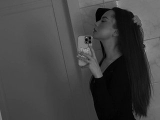 Еротичний відеочат LiaDark