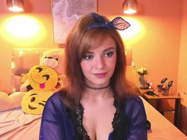 Скріншоти передачі LiaMona