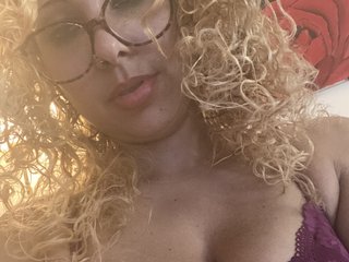 Еротичний відеочат lickablelopez