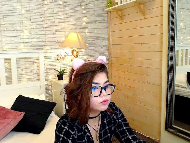 Скріншоти передачі Like-Lucy