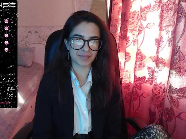 Скріншоти передачі LilithFlowers