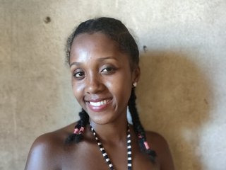 Еротичний відеочат Lillteblackgirl