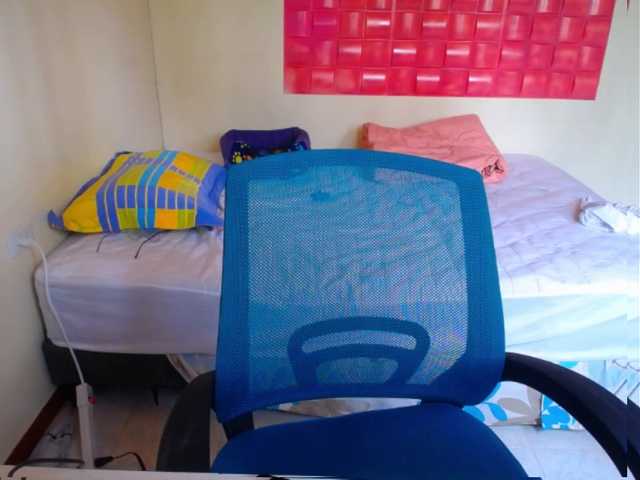 Скріншоти передачі LillyBrooks