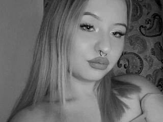 Еротичний відеочат LilyMarks