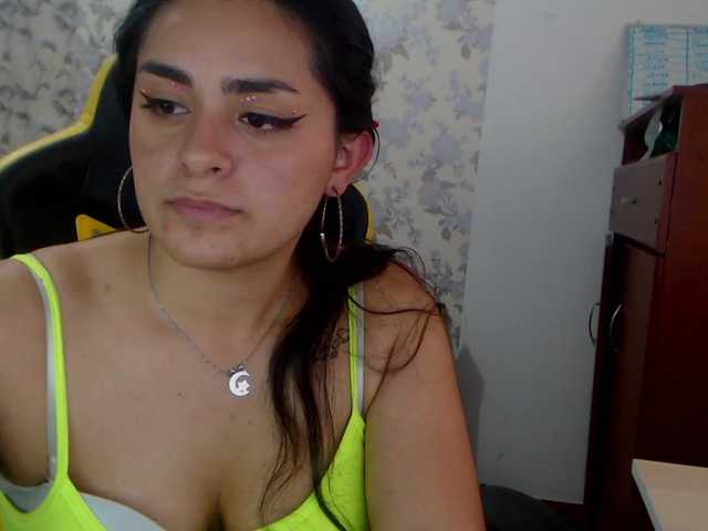 Фотографії lina-tay Hi guys make me cum with your tips, if you love me tip 5..55...555..5555 #cum #squirt #young #asian #latina