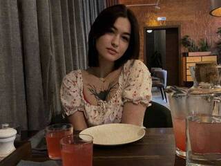 Еротичний відеочат Kristi_nka