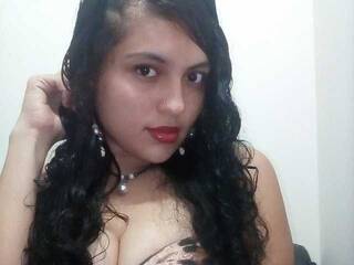 Еротичний відеочат Lindysaray