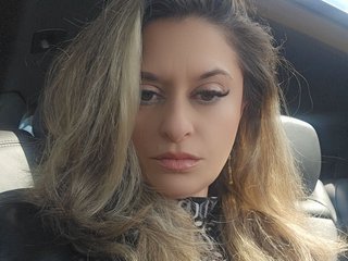 Еротичний відеочат lionessmom