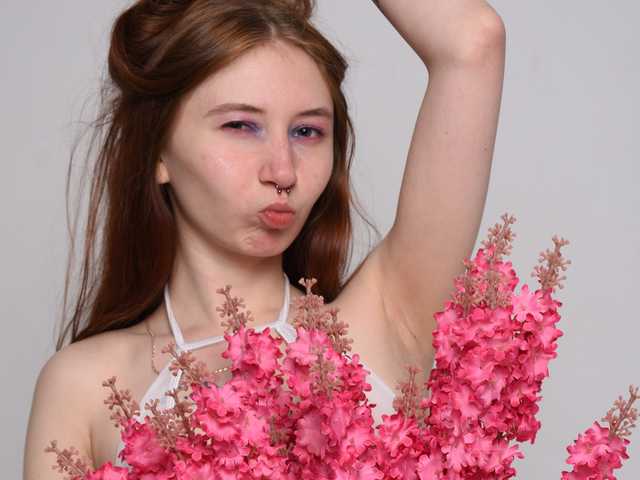 Фото профілю Liramoonn