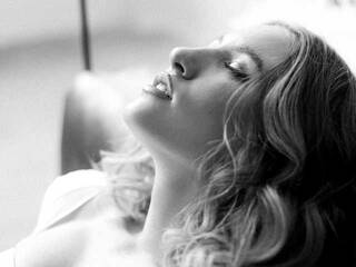 Еротичний відеочат LisaFoxy