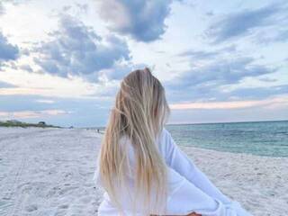 Еротичний відеочат LittleBarbieJ