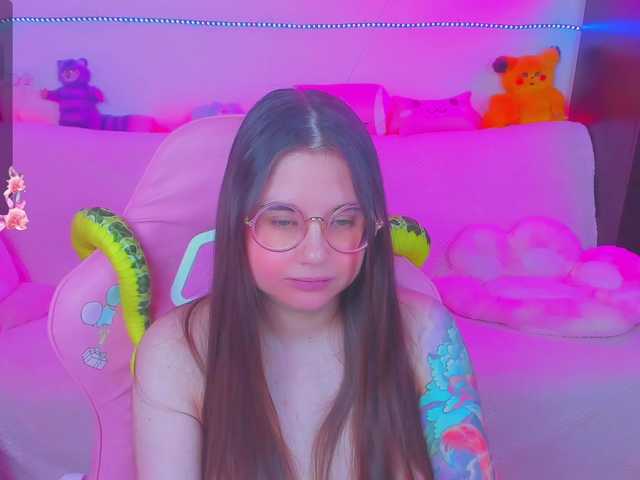 Скріншоти передачі LoliSuccub